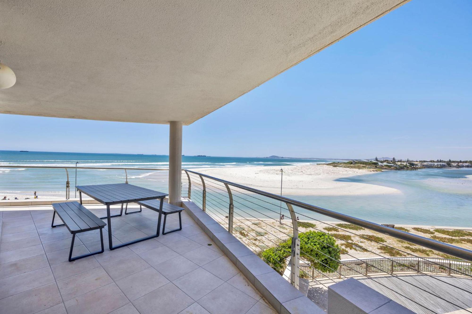 Lagoon Luxury *