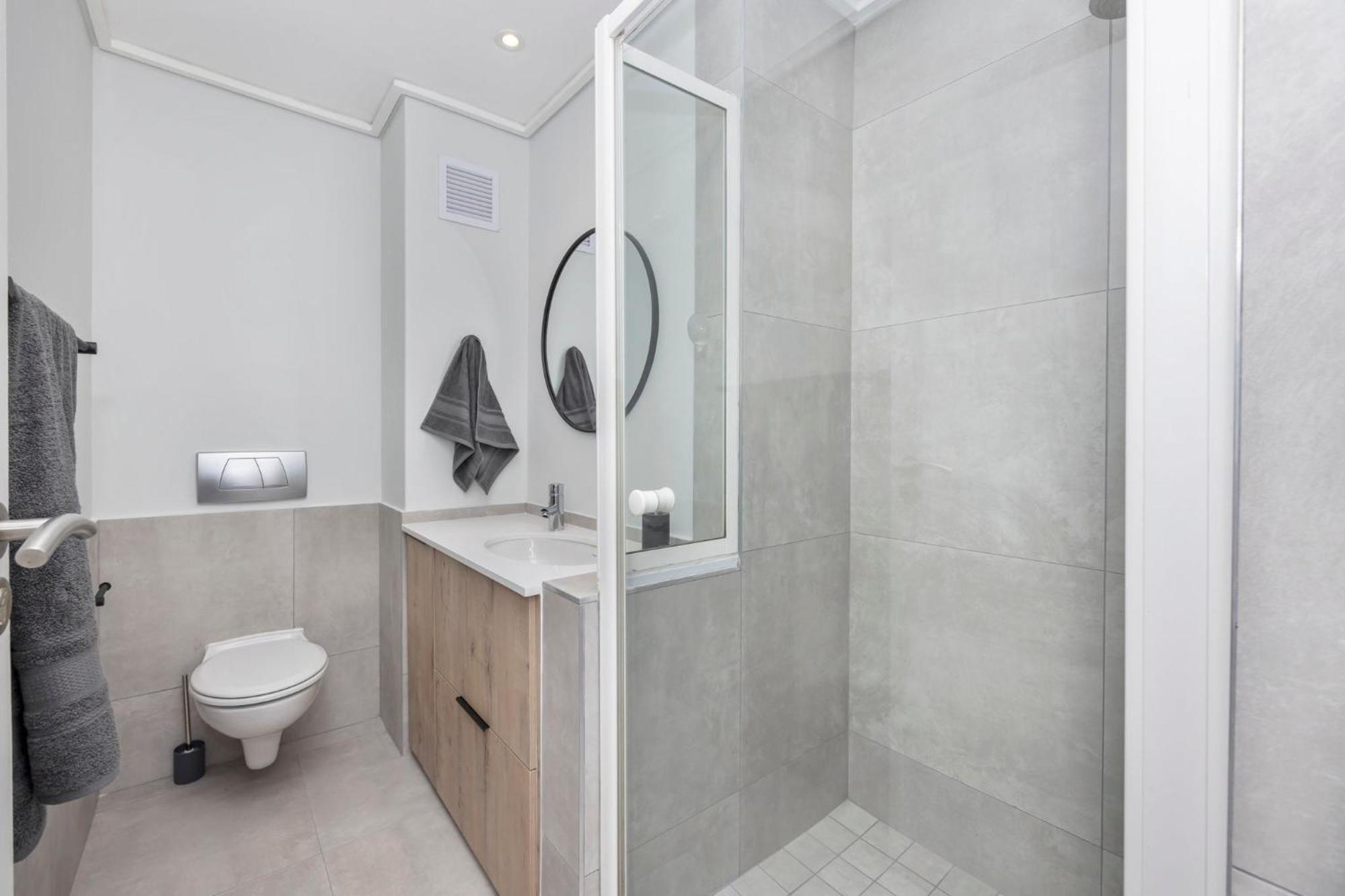 Lagoon Luxury Apartment