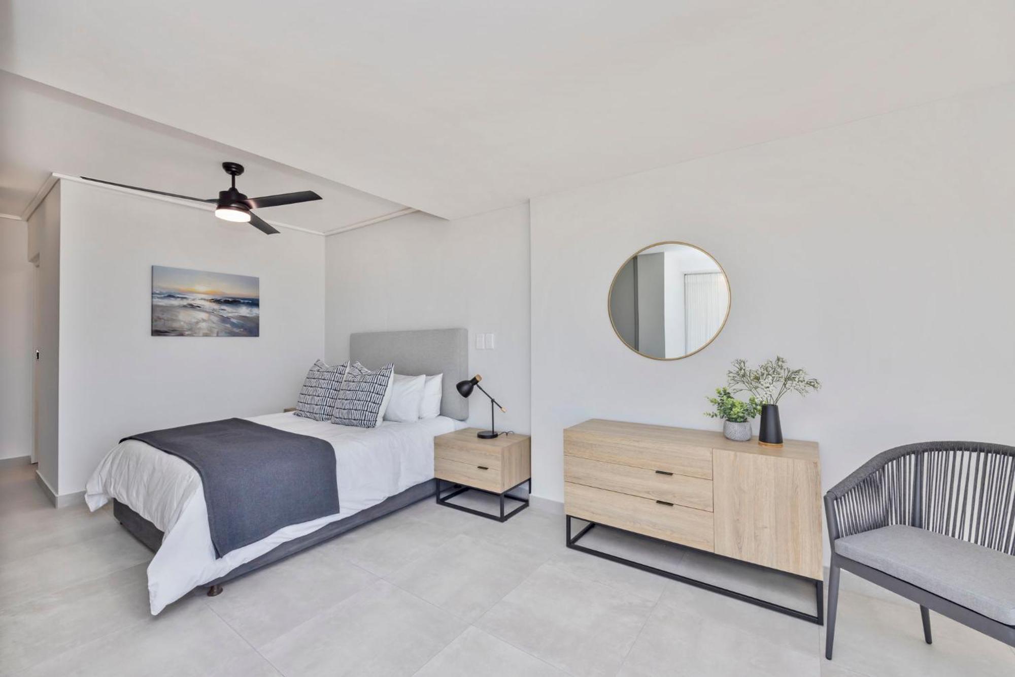 Lagoon Luxury Apartment *
