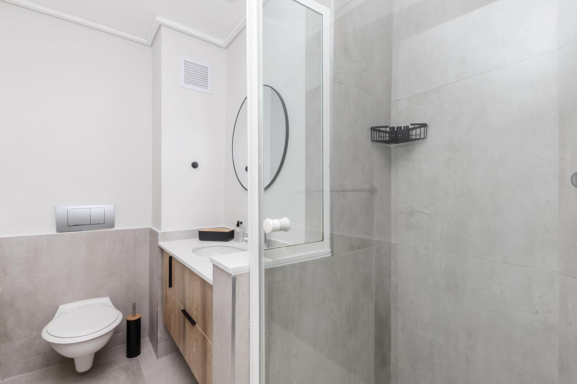 Lagoon Luxury Apartment *
